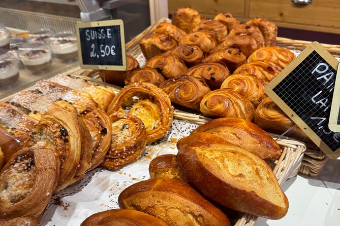#1 Montmartre Pastries & Chocolate Food Tour with 6+ Tastings - Price and Value at $70.70: What You’re Actually Paying For