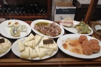 2.5 Hour Street Food Tour of Venice - The walking reality: how the pace feels in Venice