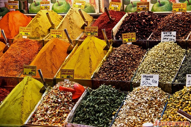 2-Day Private Istanbul: Old City + Food Tour (Tickets+Tastings) - Karakoy breakfast start: menemen, sucuklu omelet, kaymak, honey