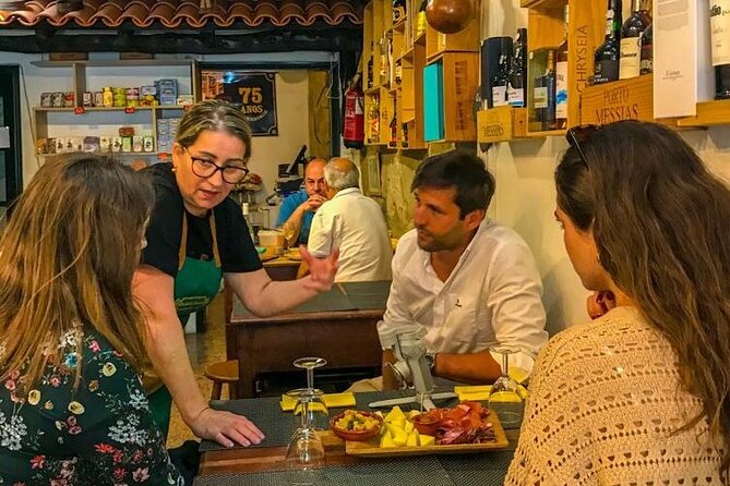 4-Hour Traditional Portuguese Food & Wine Tour in Porto - The Walk Through Porto Center: Charm, Pace, and Practical Comfort