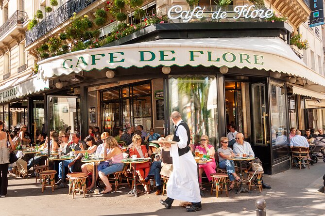A Morning in Paris Food Tour: Croissants, Baguettes & Chocolate - Stop-by-stop: the croissant-and-waffle opener near Palais Royal