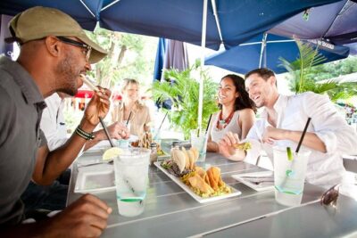 A Taste of South Beach Food Tour - Ocean Drive and Lummus Park: getting the iconic South Beach vibe fast