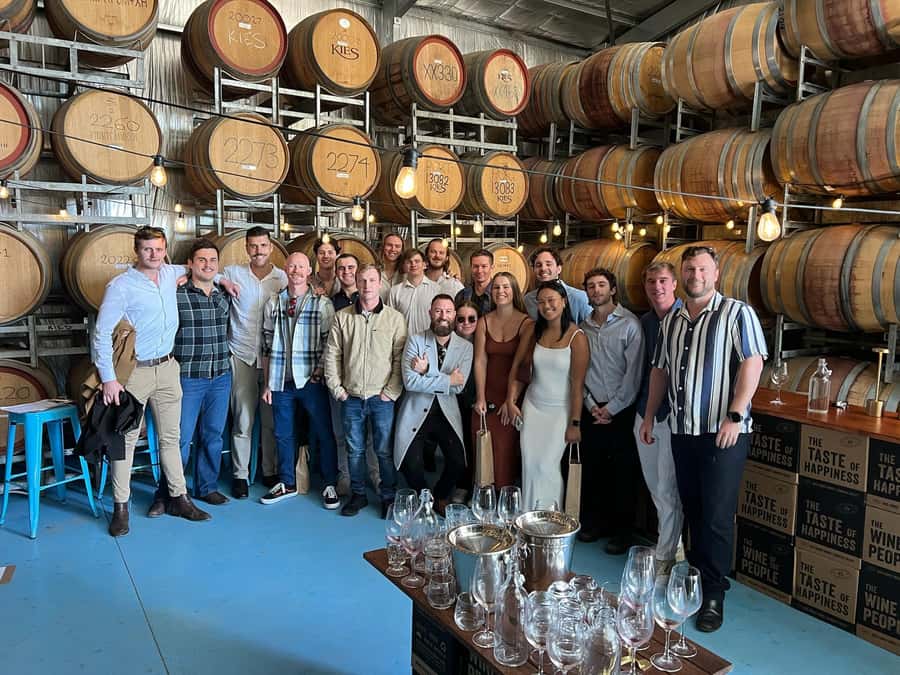 Adelaide: Barossa Premium Wine Tasting tour & Winery Lunch - Mengler’s Hill Lookout and Seppeltsfield Date Palms
