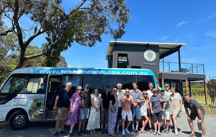 Adelaide: Half-day McLaren Vale & Glenelg Wine Tasting Tour - Getting started: the Victoria Square pickup at 12:30