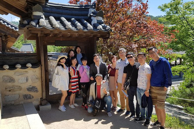 Afternoon Seoul: Hanok Vibes, Netflix Street Food & N Seoul Tower - Namsangol Hanok Village: 50 minutes of Joseon-style calm
