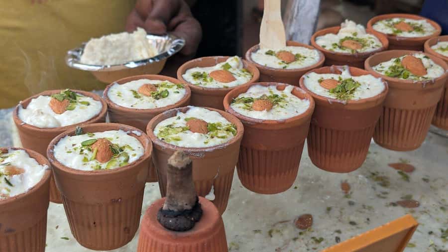 Agra: Street Food Tour with Spice Market on Tuk-Tuk Ride - Small Trade-Offs: Market Stops and Optional Add-Ons After Food