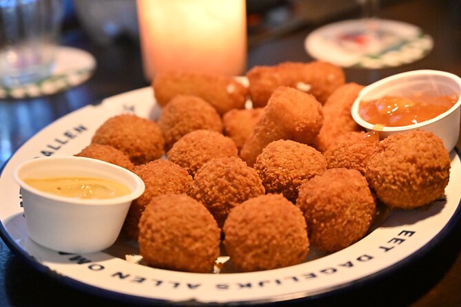 Amsterdam Food Tour with Full Meal & Drinks by Do Eat Better - Dam Square finale: stroopwafels to close the loop