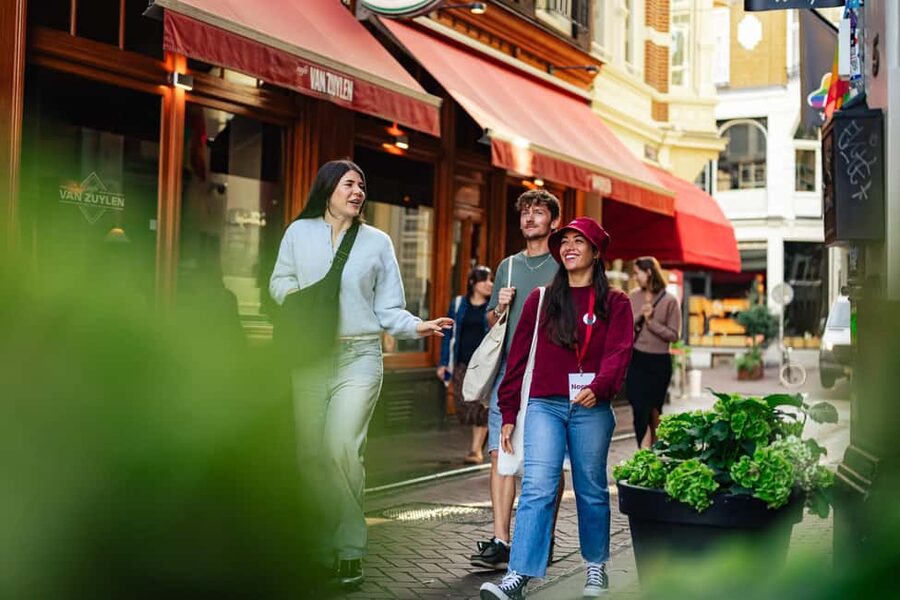 Amsterdam: Guided Cultural Food Tour in German or English - Photo-stop planning: how to keep up without feeling rushed