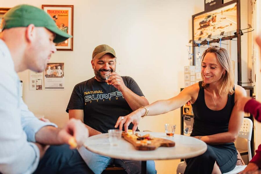 Amsterdam: Guided Cultural Food Tour in German or English - Language and guide style: what you’ll notice in the moment