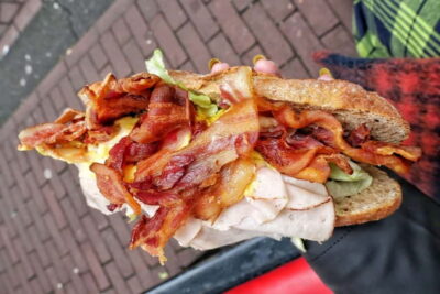 Amsterdam: Guided Food Tour with Tastings - Meeting at Café Thijssen and What the First Minutes Feel Like