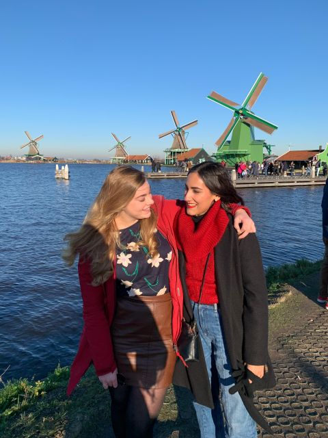 Amsterdam: Guided Zaanse Schans, Windmills & Cheese Tour - The Ride to North Holland: Use the Bus Time