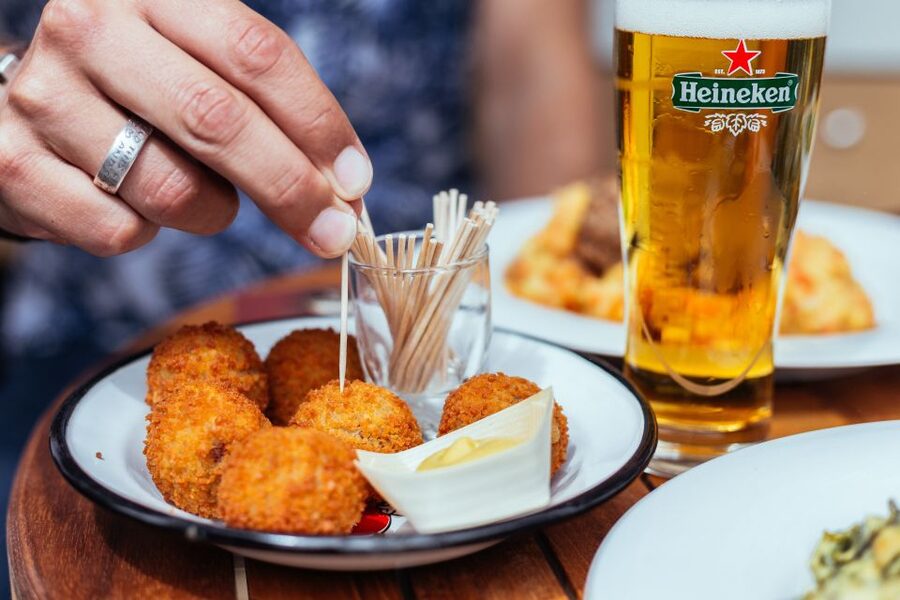 Amsterdam: Private Food Tour with a Local - Price and value: is $224 per person reasonable?