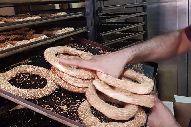 Athens Kids and Families Food Tasting Tour - Stop 4: Anafiotika’s ancient-athens angle (plus the steps check)
