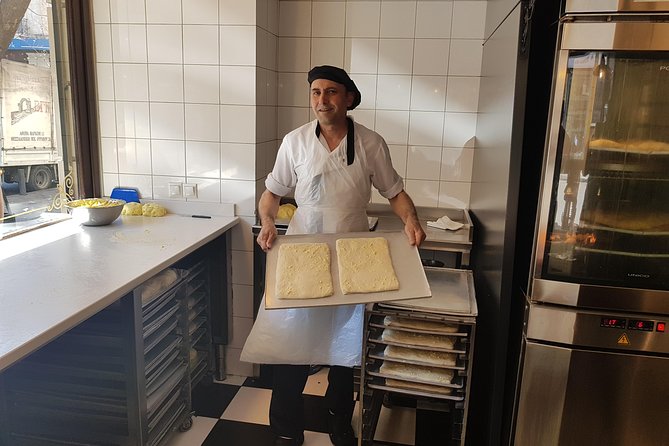 Athens: The Classic Food Tasting Tour - Varvakios Market Stroll: The Athens That Buys and Eats