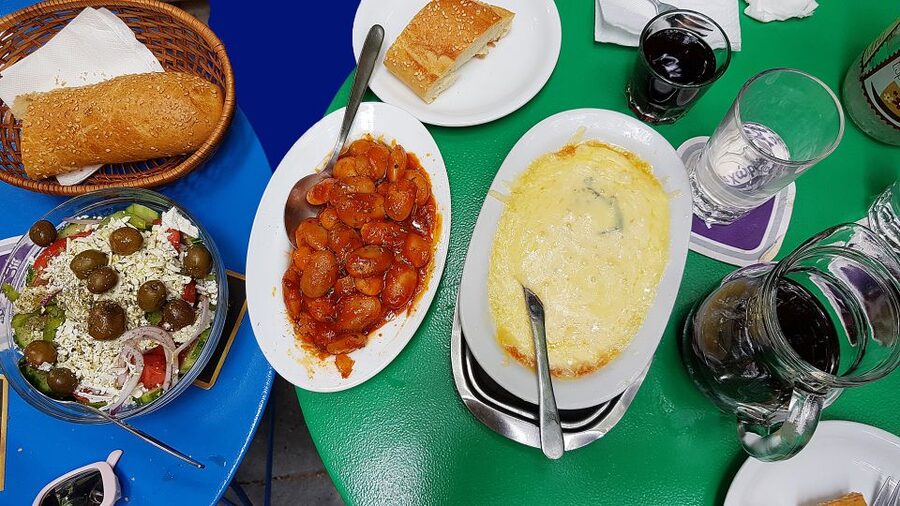 Athens: Traditional Greek food tour in hidden spots - Key moments worth planning around