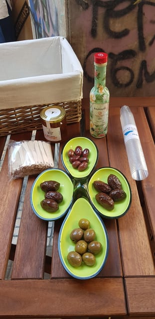 Athens: Traditional Greek food tour in hidden spots - Beekeeping family honey tasting: sweet, local, and not just dessert