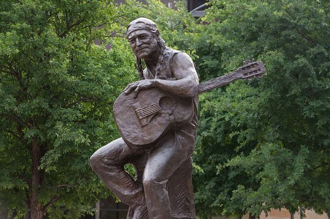 Austin Food Tour with Local Flavors, Tacos & 6 Food Tastings - Walking pace, group size, and what to wear