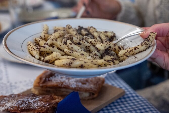 Authentic Croatian Food & Heritage Walk in a Small Group - Ban Jelačić Square: the main square that frames the stories
