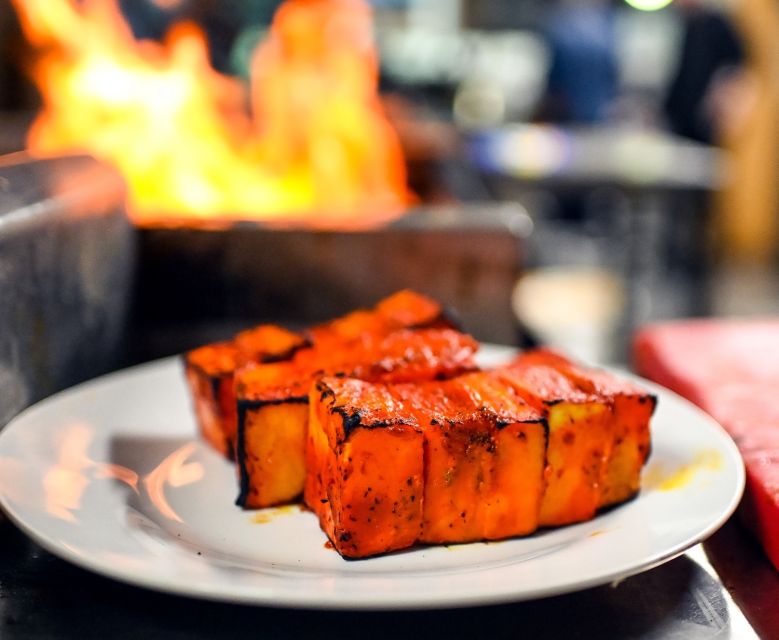 Authentic East London Indian Food Tour with 6+ Tastings - Naan, Pakoras, Dhokras, and That Fried Chickpea Snack