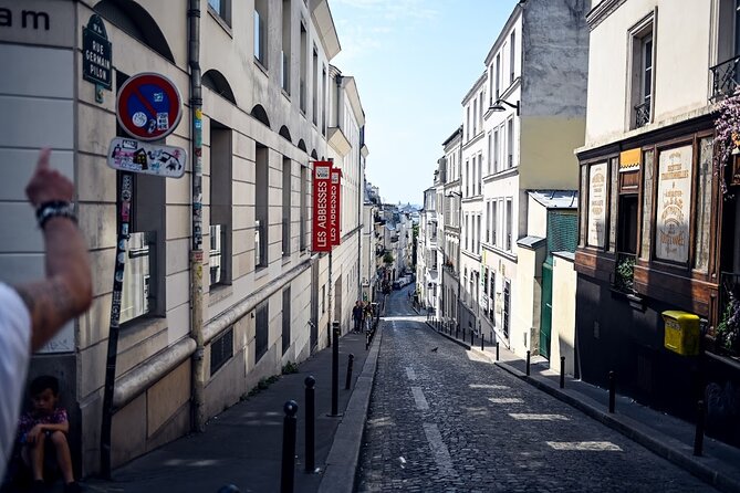 Authentic Parisian Gourmet Food Tour with 10 Local Dishes & Wines - What guides add: food origins, site stories, and post-tour tips