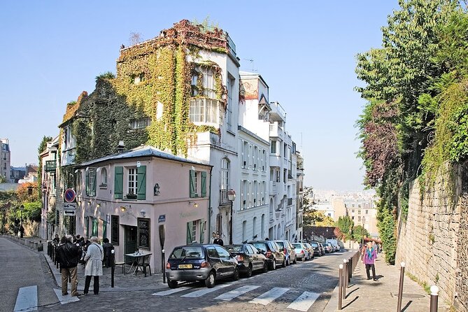 Authentic Parisian Gourmet Food Tour with 10 Local Dishes & Wines - Pace and comfort: why small group matters in Paris