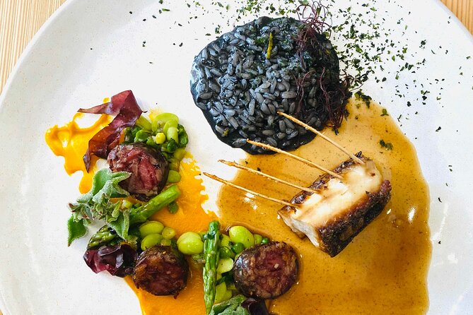 Award-Winning One-of-a-Kind Garum & Seafood Lisbon Food Tour - Crossing Into Terreiro do Paço: The Preserving Lab Mood