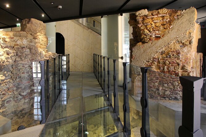 Award-Winning One-of-a-Kind Garum & Seafood Lisbon Food Tour - Your 5-Course Seafood Meal: 14 Tastings and Wine Pairings