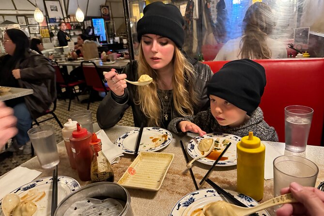 Bagels Dumplings Pizza & Tacos: A Downtown Food Crawl - El Cabron Taqueria and the Dumpling Switch: Tacos, Then Jin Mei’s Street-Stand Pan-Fried Style