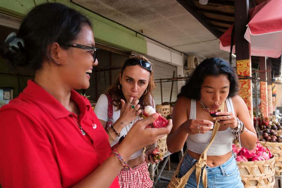 Bali: Delicious Indonesian Food Tour - Small-group attention: why the max 12 matters