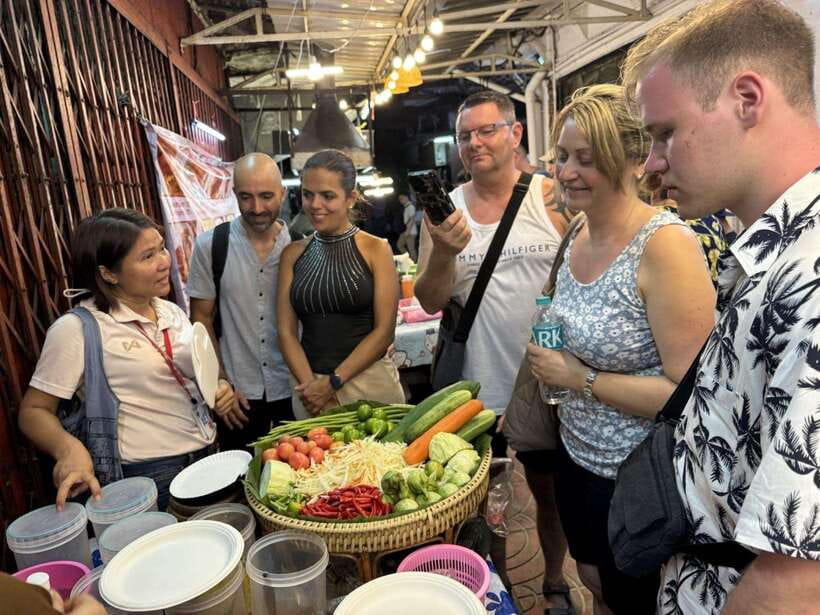 Bangkok Authentic Tasting Thai-Chinatown Walking Food Tour - Who This Tour Fits Best
