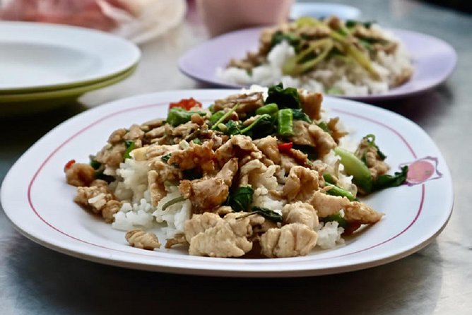 Bangkok by Night Food Tour with 10+ Tastings in Chinatown - 10+ Tastings Menu: What You Can Expect to Try