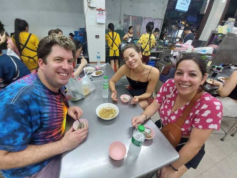 Bangkok: Chinatown Food Tour with Michelin Food Stalls - The Michelin-Recognised Food Stall Stop: One Big Anchor Dish