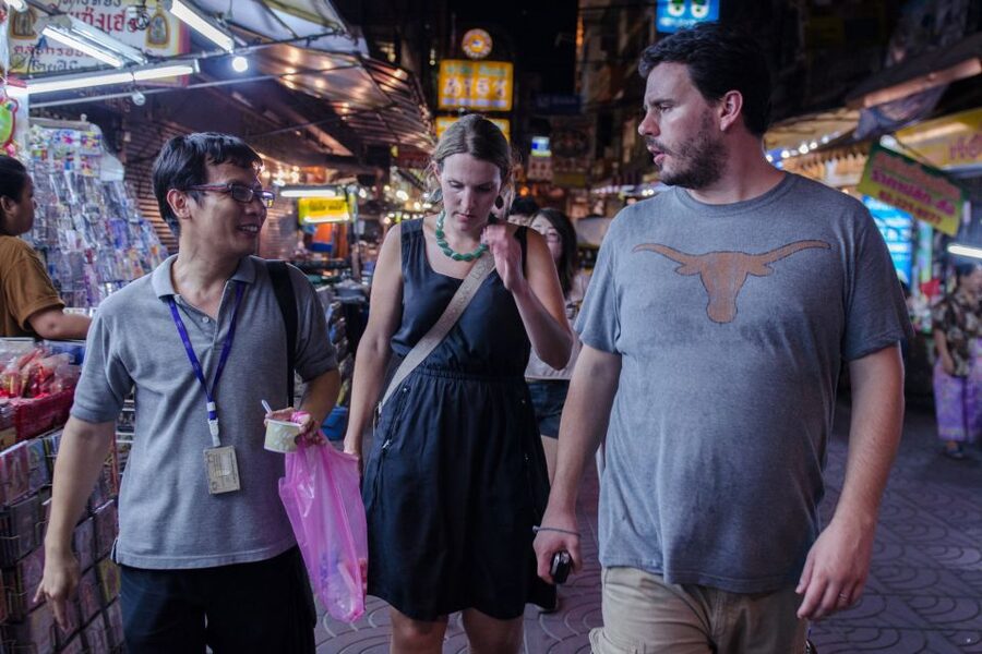 Bangkok: Chinatown Night Food Tour - Meeting Point in Bangkok: Where to Start Without Stress