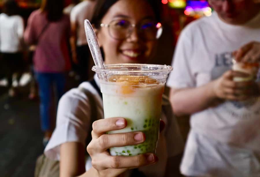 Bangkok: Chinatown Street Food Tour with 8+ Local Dishes - Why Hua Lamphong and Chinatown make sense for a food tour