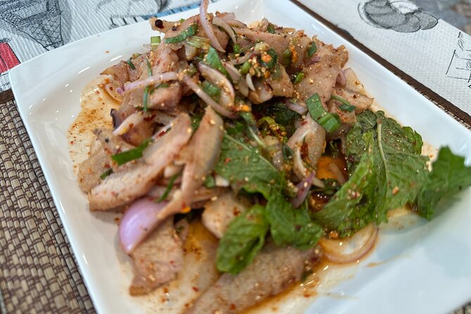 Bangkok Food Tour By Night - The guide factor: why names like Jan, Sophie, Peach, Kay matter