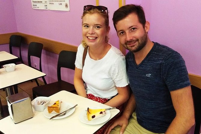 Barcelona Food Tour: Market & Gothic Quarter with Expert Guide - Timing, walking, and small-group pacing (2 hours 30 minutes)