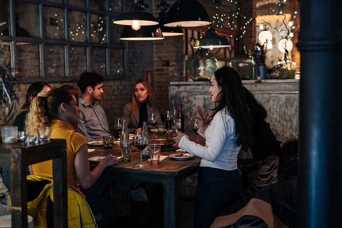 Barcelona: Guided Food Walking Tour with Tapas and Wine - Santa Maria del Mar: digesting with one of Barcelona’s big sights