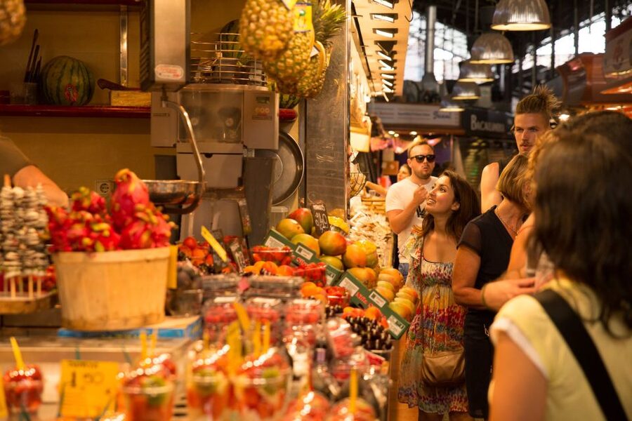 Barcelona: Private Food Tour – 10 Tastings with Locals - Price and value for $193: what you get for your money