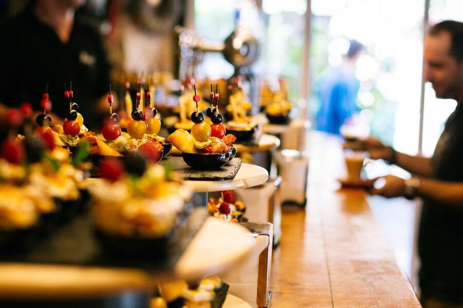 Barcelona: Private Food Tour – 10 Tastings with Locals - Pacing and logistics: what the 3 hours really feel like