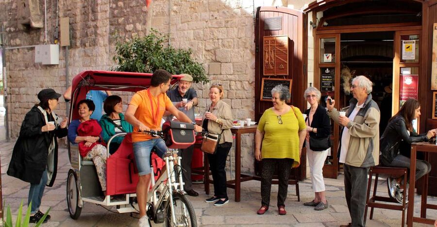 Bari: Rickshaw Street Food Tour - Getting Around Bari Vecchia Without Wearing Yourself Out