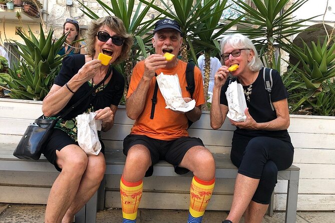 Bari’s Ultimate Street Food Tour - Small Group by Do Eat Better - Why this tour feels better than eating alone