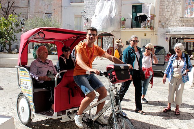 Bari Street Food Tour by Rickshaw - Castello Normanno Svevo: a castle stop that’s quick but meaningful