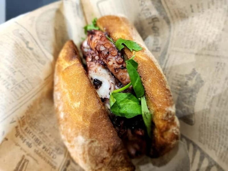 Bari: The Ultimate Street Food Tour with a Local - Stop 1: Focaccia Barese and the Bari texture lesson