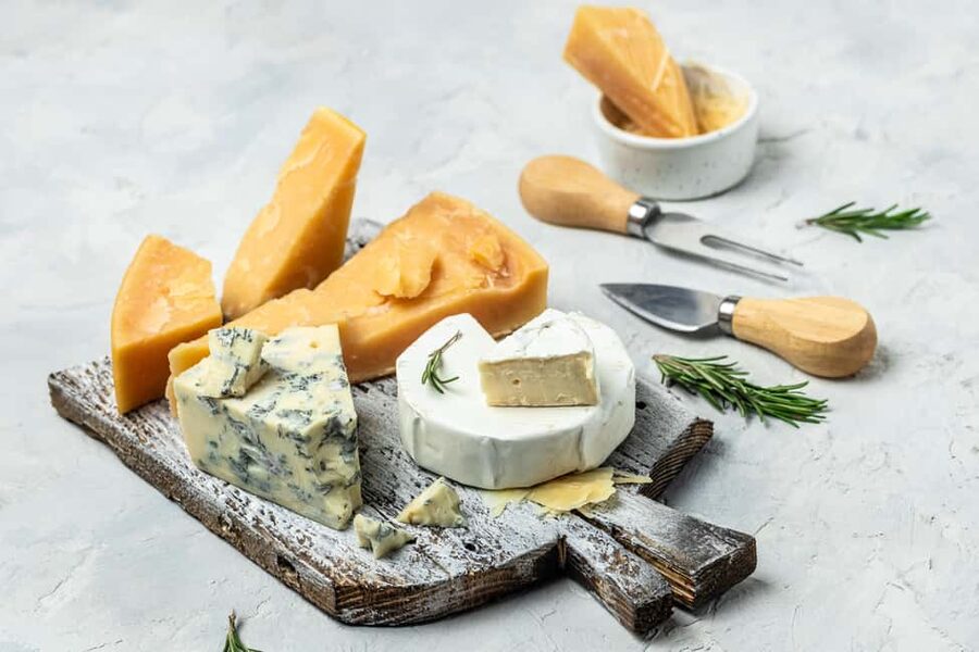Basel: Local Cheese Tasting Tour with a Cheese Sommelier - Who this tour suits (and who should rethink it)