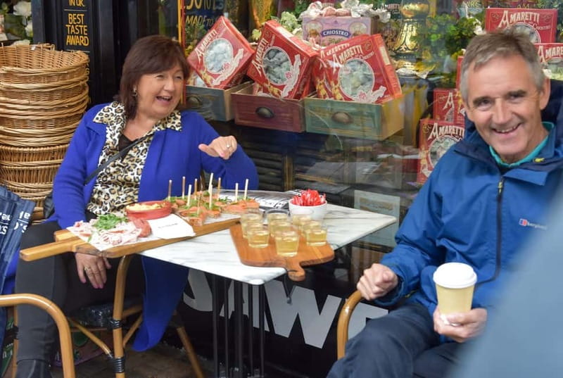 Belfast: Food Tour with 10+ Tastings of Bread, Beer, Seafood - Starting at Belfast City Hall, Then Letting Your Feet Do the Touring