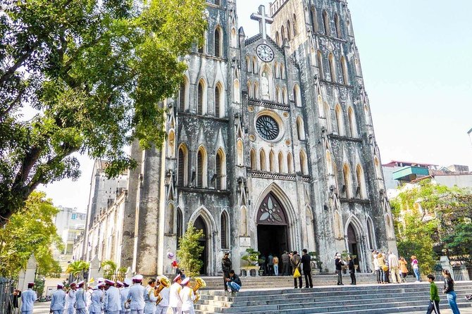 Best Hanoi Food Tour 7 Different Food Tasting Visit Train Street - Who should book this Hanoi Train Street food tour