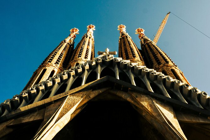 Best of Barcelona: Sagrada Família, Gaudí & Candy Tasting Tour! - Key highlights to look for