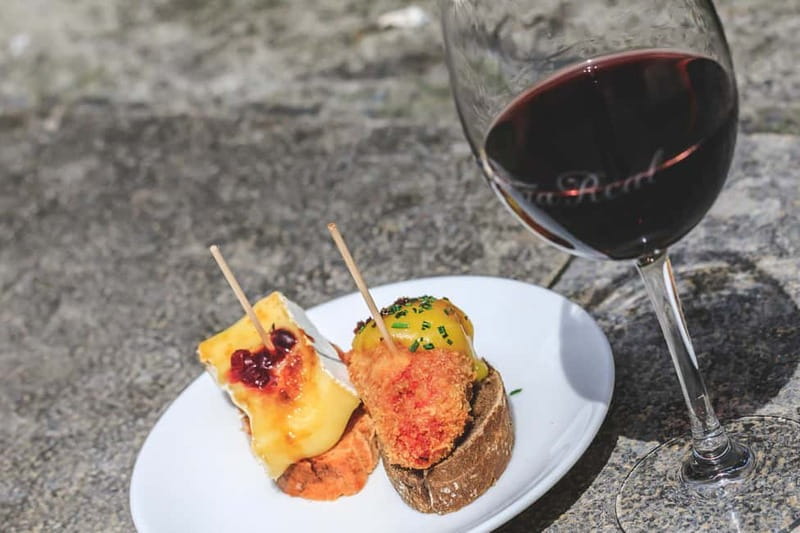 Bilbao: Basque Food Tour and Wine Tasting with Guide - Pintxos Stops: What You’ll Taste (and How to Read the Menu Like a Local)