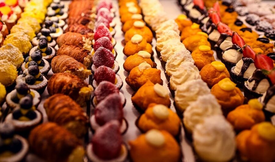 Bologna: 3-Hour Secret Food Tour - First taste: a traditional welcoming sweet that sets the mood