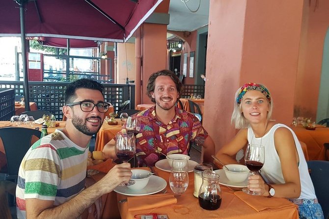Bologna Food Tour from a local perspective - Getting your bearings in Bologna, with food leading the way